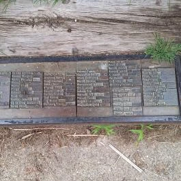 József Attila Emlékmű Balatonszárszó - Egyéb