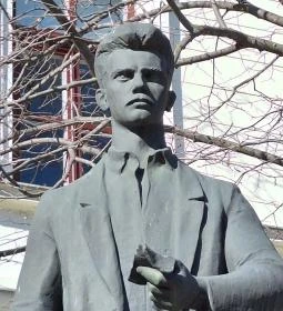 József Attila-szobor