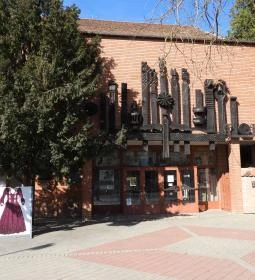 József Attila Városi Könyvtár és Múzeum