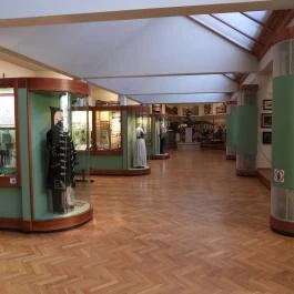 József Attila Városi Könyvtár és Múzeum, Makó - Belső