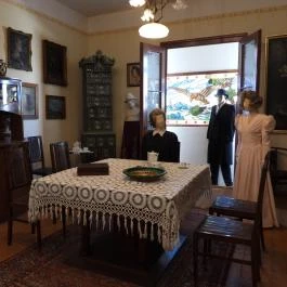 József Attila Városi Könyvtár és Múzeum, Makó - Belső