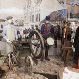 József Attila Városi Könyvtár és Múzeum, Makó - Egyéb