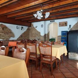 Judit Étterem, Borozó & Panzió, Hajós - Belső