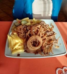 Judit Étterem, Borozó & Panzió