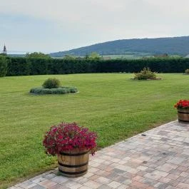 Kaáli Autó-Motor Múzeum Dörgicse - Külső kép