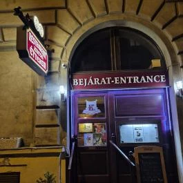 Kacsa Vendéglő, Budapest - Külső kép