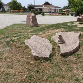 Kádár vitéz, Berettyóújfalu - Egyéb