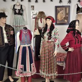 Kaláris Viselettár Szécsény - Belső