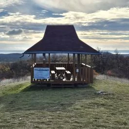 Kálvária kilátó Veszprémfajsz - Külső kép