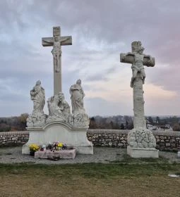 Kálvária-szoborcsoport