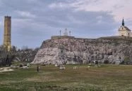 Kálvária-szoborcsoport Tata