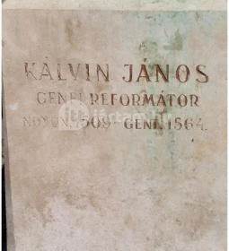 Kálvin János szobor