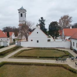 Kamalduli Remeteség Oroszlány-Majkpuszta - Külső kép