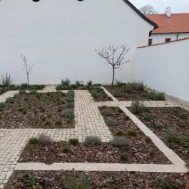 Kamalduli Remeteség Oroszlány-Majkpuszta - Külső kép