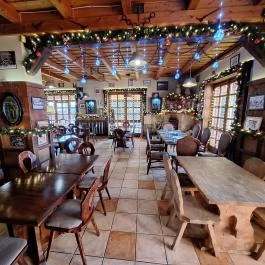 Kantin Gasztrokocsma Lovászi - Belső