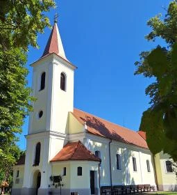 5. legjobb látnivaló: Kaposvári Szent Őrangyalok-templom