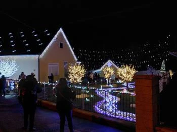 Karácsonyi Meseház Csákánydoroszló