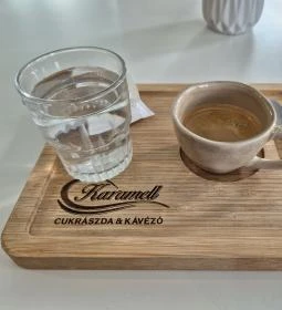 Karamell Cukrászda és kávézó