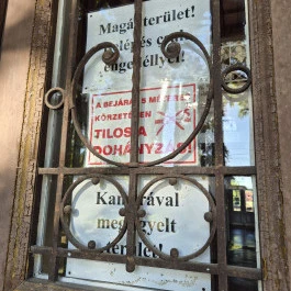 Karátsony-kastély, Vönöck - Külső kép