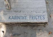 Karinthy Frigyes szobra Siófok