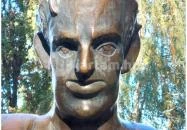 Karinthy Frigyes szobra Siófok