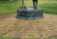 Karinthy Frigyes-emlékmű Budapest