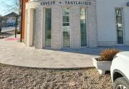 Karl Kávézó Fagylaltozó Dunaharaszti