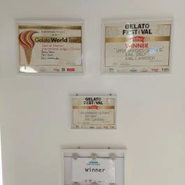 Karl Kávézó Fagylaltozó Dunaharaszti - Egyéb