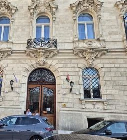 Károlyi-Csekonics-palota