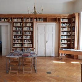 Károlyi-Kastély, Fehérvárcsurgó - Belső