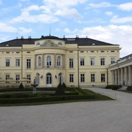 Károlyi-Kastély, Fehérvárcsurgó - Külső kép