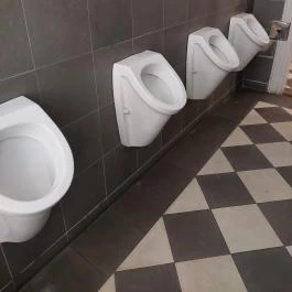 Károlyi-kastély étterem, Fehérvárcsurgó - Mosdó