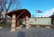 Kárpátok őre szobor Budakalász