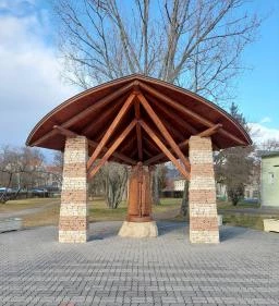 Kárpátok őre szobor