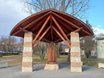 Kárpátok őre szobor Budakalász