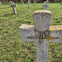 Katonatemető Balassagyarmat - Külső kép