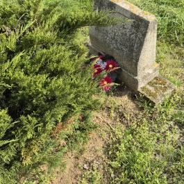 Katonatemető Balassagyarmat - Külső kép