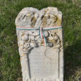 Katonatemető Balassagyarmat - Külső kép