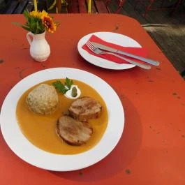 Kávéház a Vörös Lóhoz, Tapolca-Diszel - Étel/ital