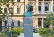 Kazinczy Ferenc-mellszobor Budapest