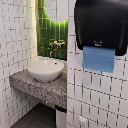 KEG Sörművház Budapest - Mosdó