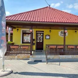 Kék Duna étterem Lipót - Külső kép