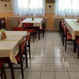 Kék Duna étterem Lipót - Belső