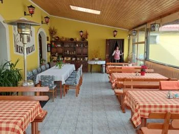 Kék Duna étterem Lipót