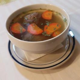 Kék Duna étterem Lipót - Étel/ital