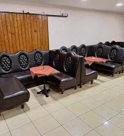 Kék Lagúna Étterem & Pizzéria