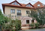 Kék Öböl Étterem & Panzió Balatonfűzfő