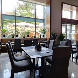 Kékes Zöld Étterem Gyöngyös - Belső