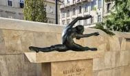 Keleti Ágnes szobra, Budapest