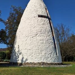 Kemence kápolna, Sénye - Külső kép